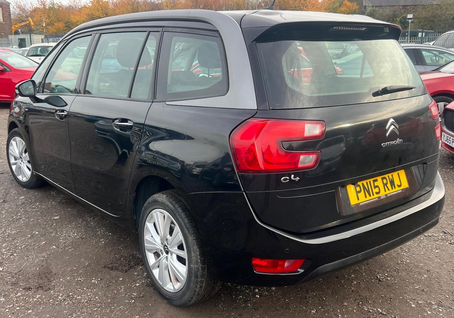 Used Citroen C4 Grand Picasso 2015 for sale - 76498830: Photo 5