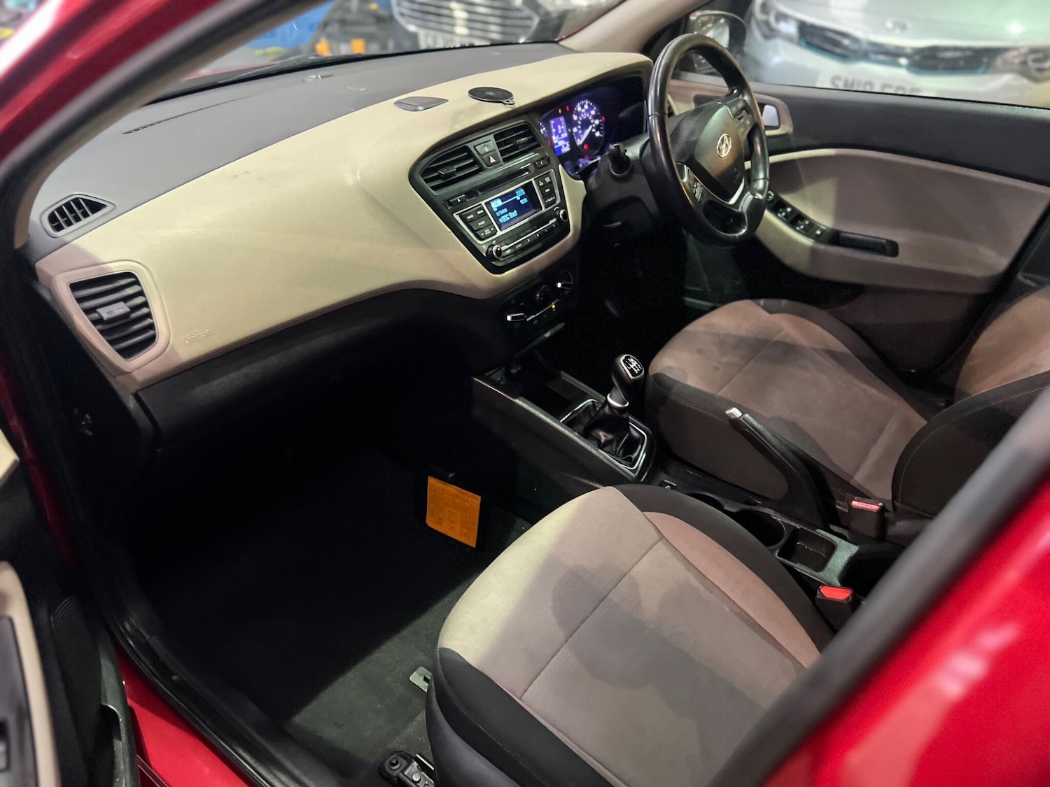 Used Hyundai i20 2015 for sale - 77387256: Photo 23