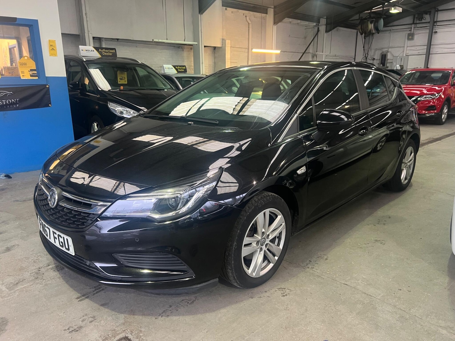 Used Vauxhall Astra 2017 for sale - 77574074: Photo 4