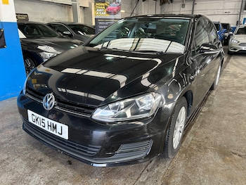 Used Volkswagen Golf 2015 for sale - 77709768: Photo