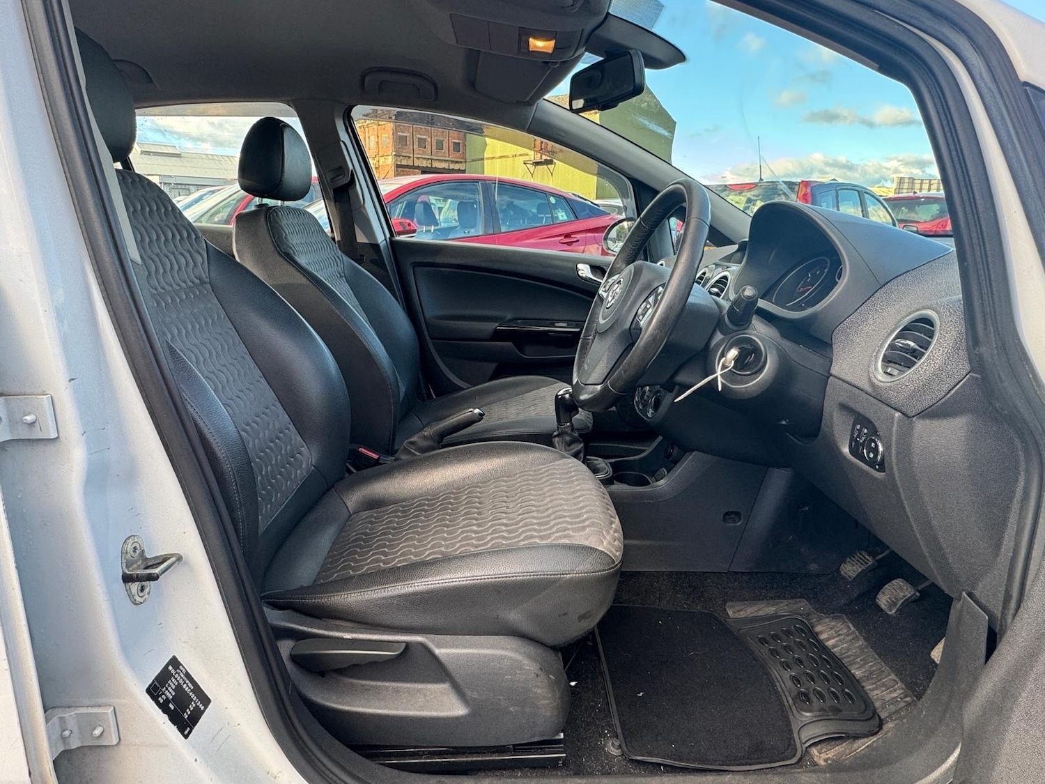 Used Vauxhall Corsa 2012 for sale - 76375628: Photo 26