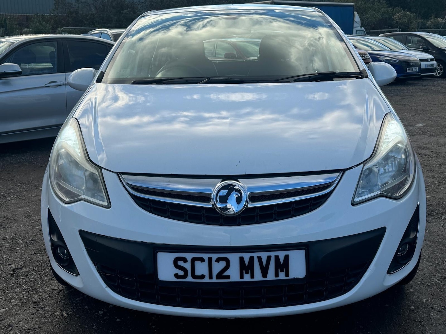 Used Vauxhall Corsa 2012 for sale - 76375628: Photo 3