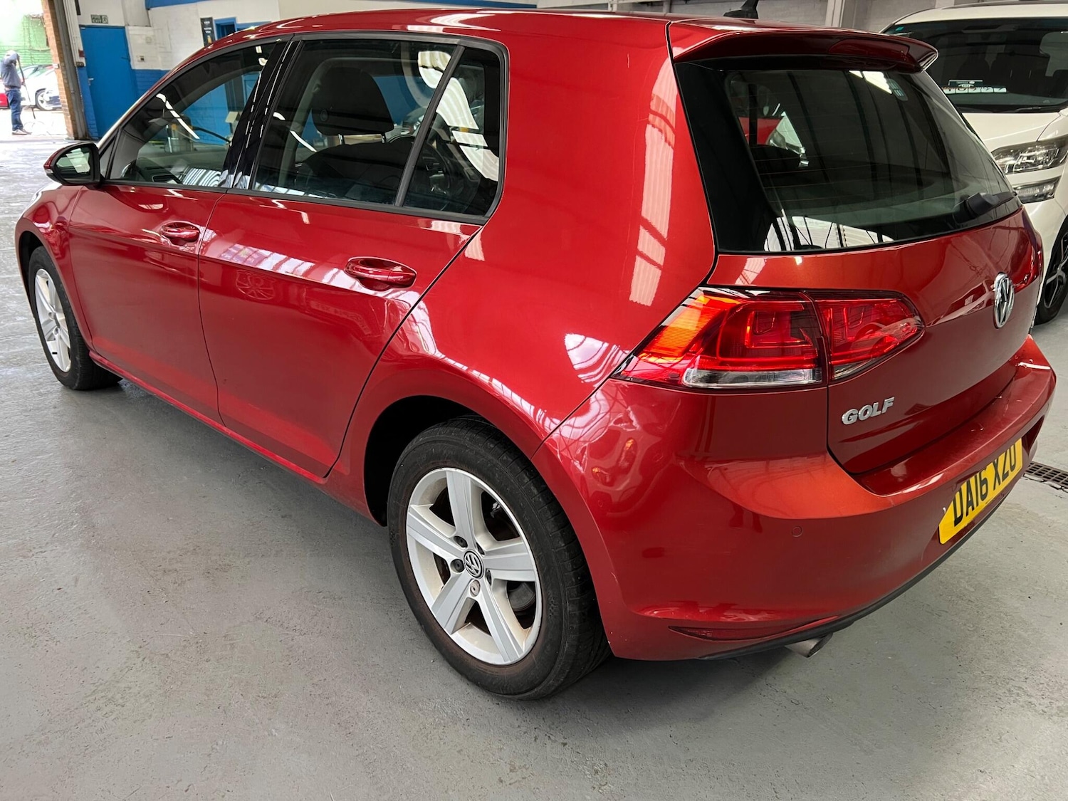 Used Volkswagen Golf 2016 for sale - 77454704: Photo 32