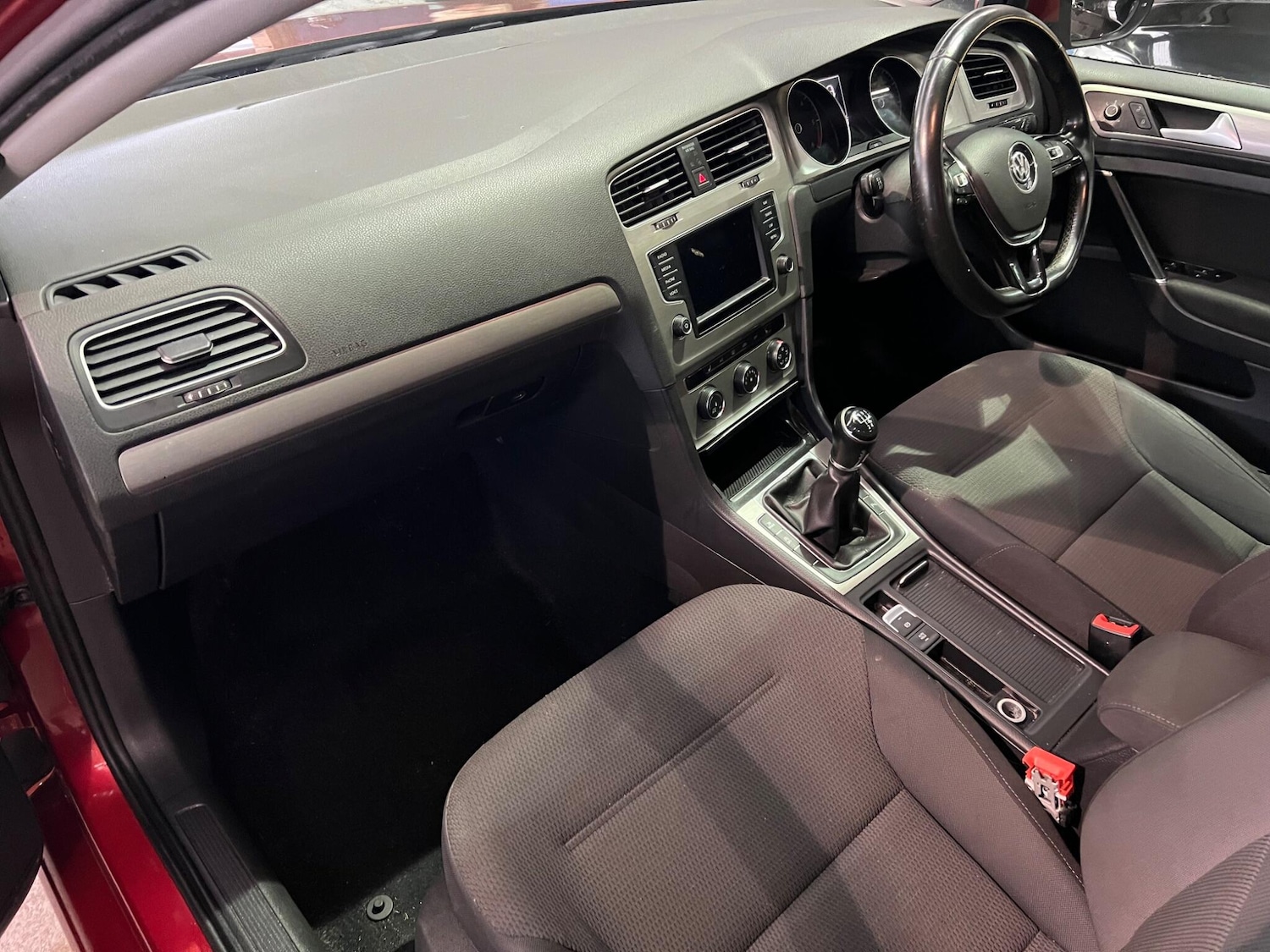 Used Volkswagen Golf 2016 for sale - 77454704: Photo 52