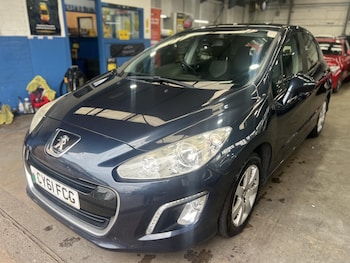 Used Peugeot 308 2011 for sale - 79292350: Photo