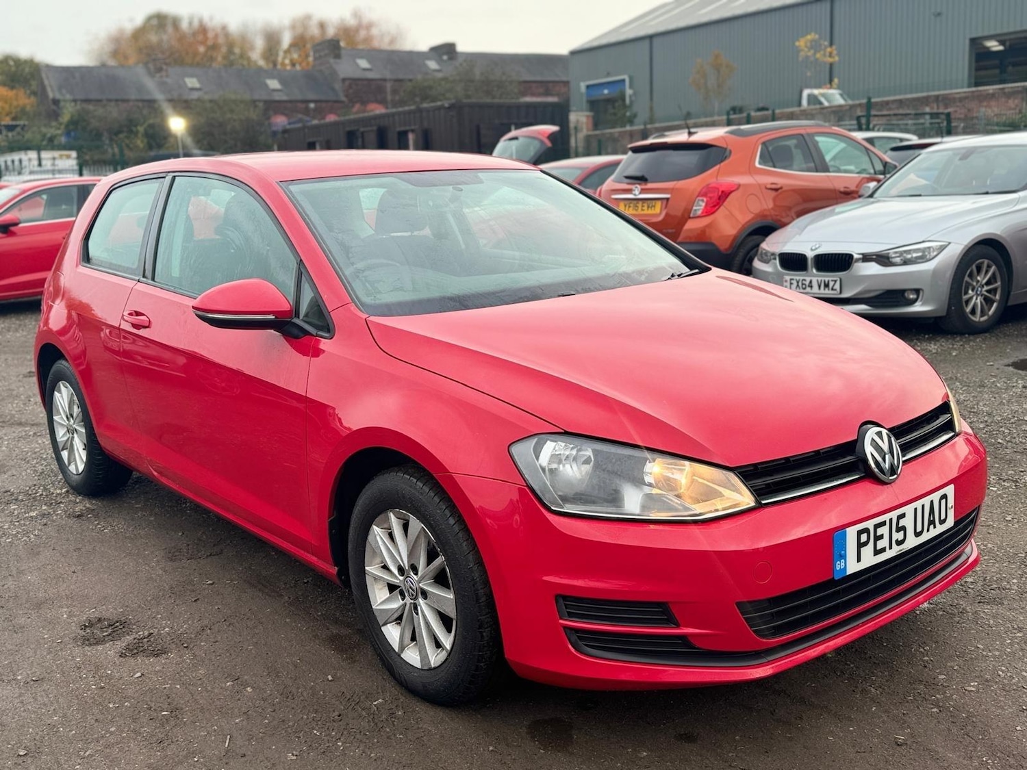 Used Volkswagen Golf 2015 for sale - 76521802: Photo 1