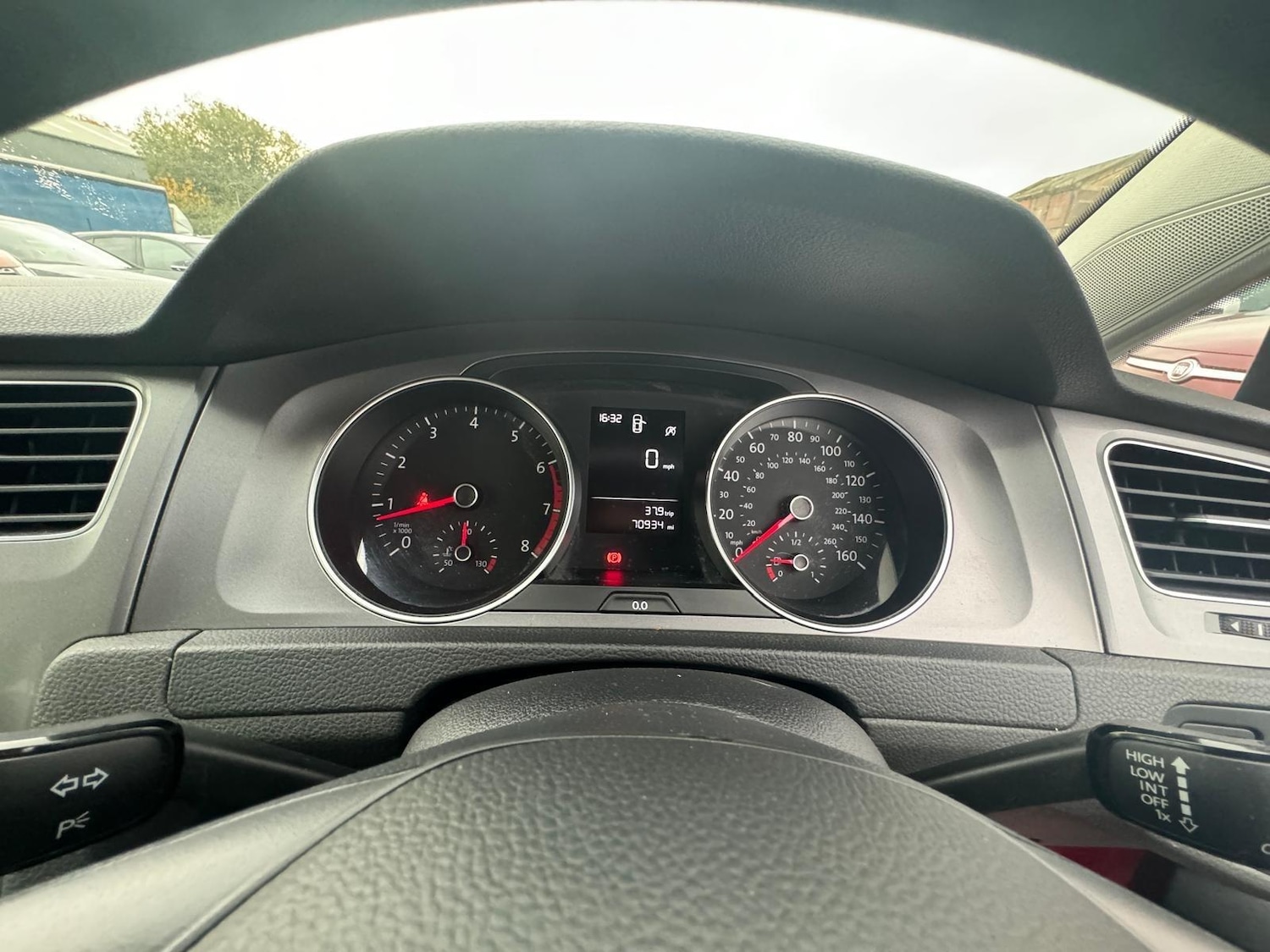 Used Volkswagen Golf 2015 for sale - 76521802: Photo 31