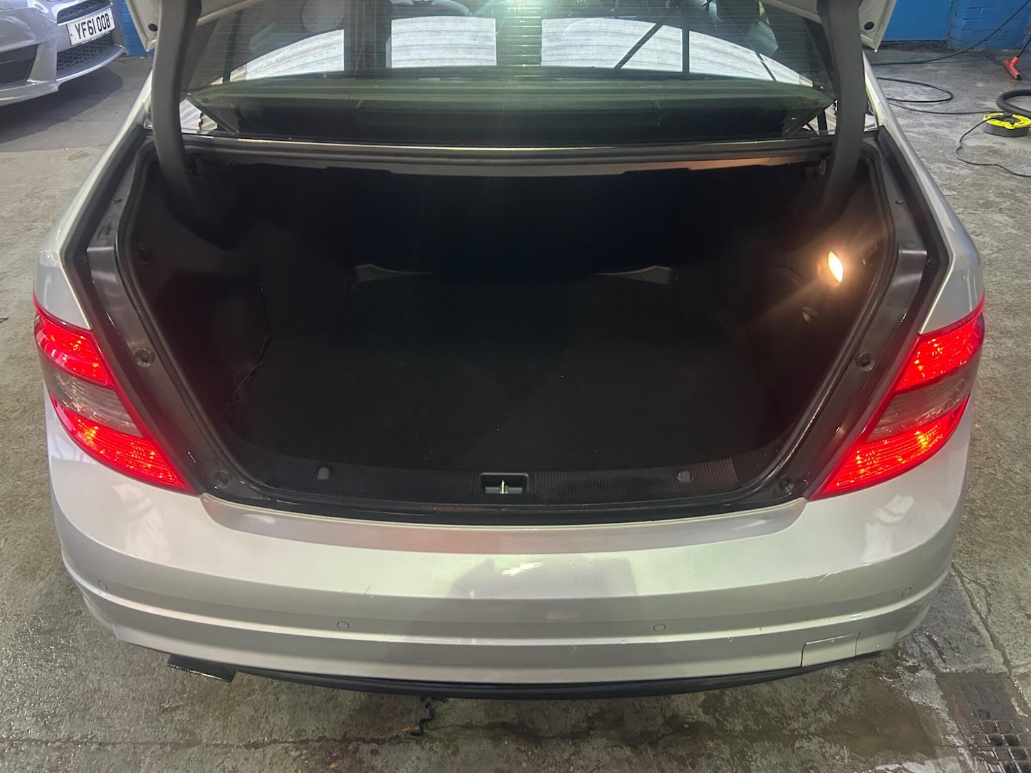 Used Mercedes-Benz C Class for sale - 77305097: Photo 28