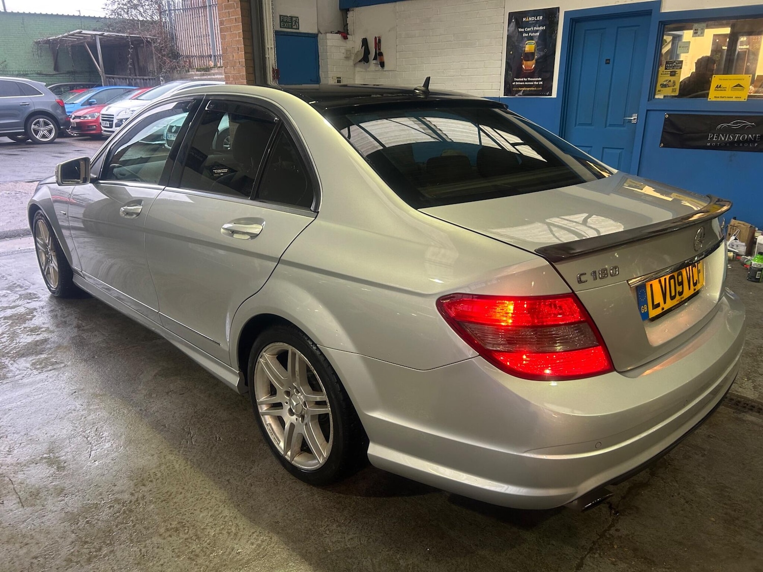 Used Mercedes-Benz C Class for sale - 77305097: Photo 6