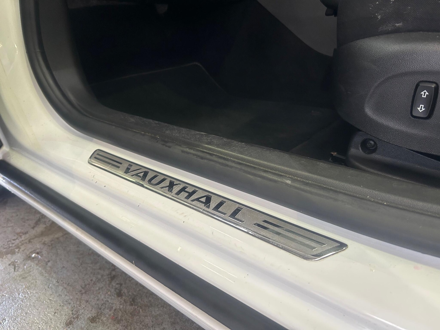 Used Vauxhall Insignia 2017 for sale - 77242707: Photo 15