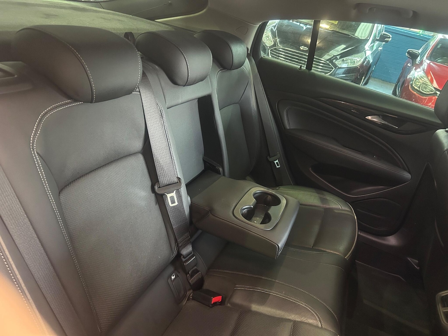 Used Vauxhall Insignia 2017 for sale - 77242707: Photo 21