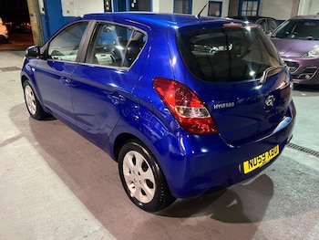 Used Hyundai i20 2009 for sale - 76667284: Photo