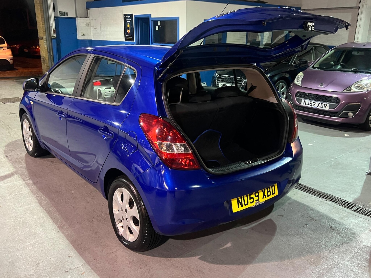 Used Hyundai i20 2009 for sale - 76667284: Photo 8