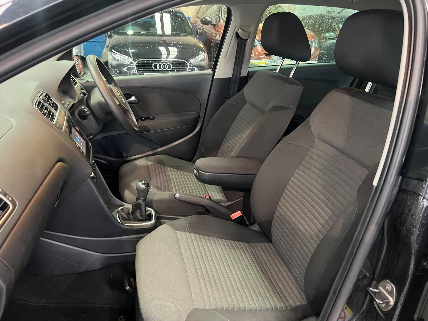 Used Volkswagen Polo 2013 for sale - 76781512: Photo 41