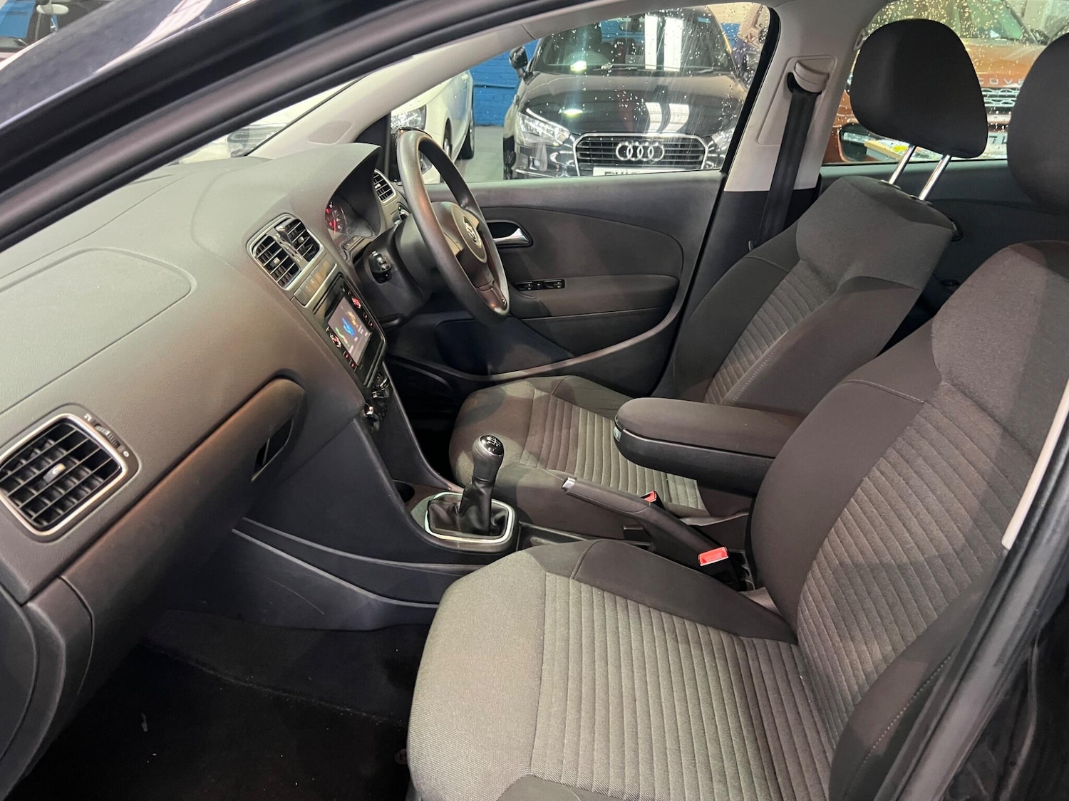 Used Volkswagen Polo 2013 for sale - 76781512: Photo 42