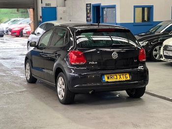 Used Volkswagen Polo 2013 for sale - 76781512: Photo