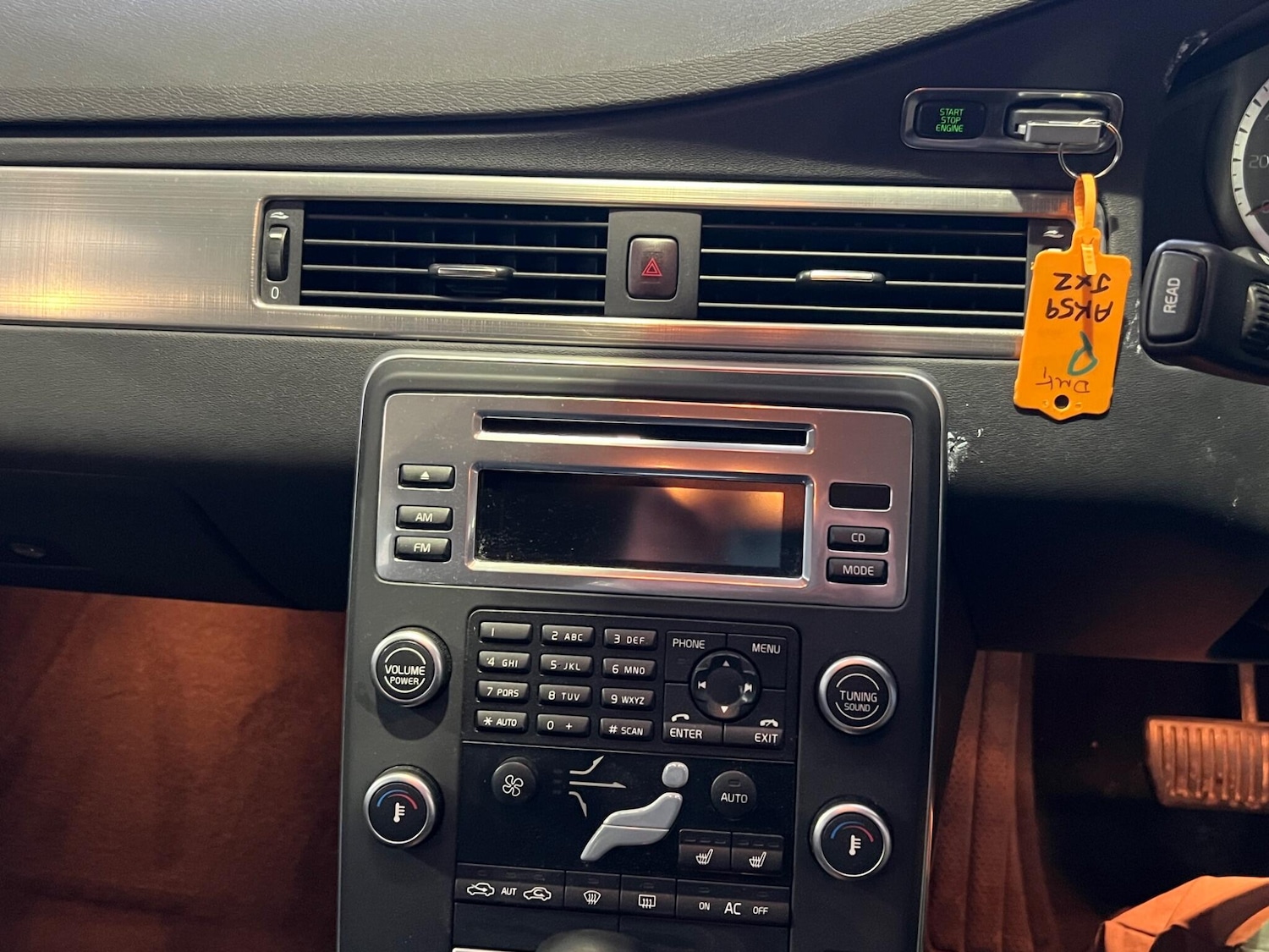 Used Volvo S80 2009 for sale - 77376884: Photo 17