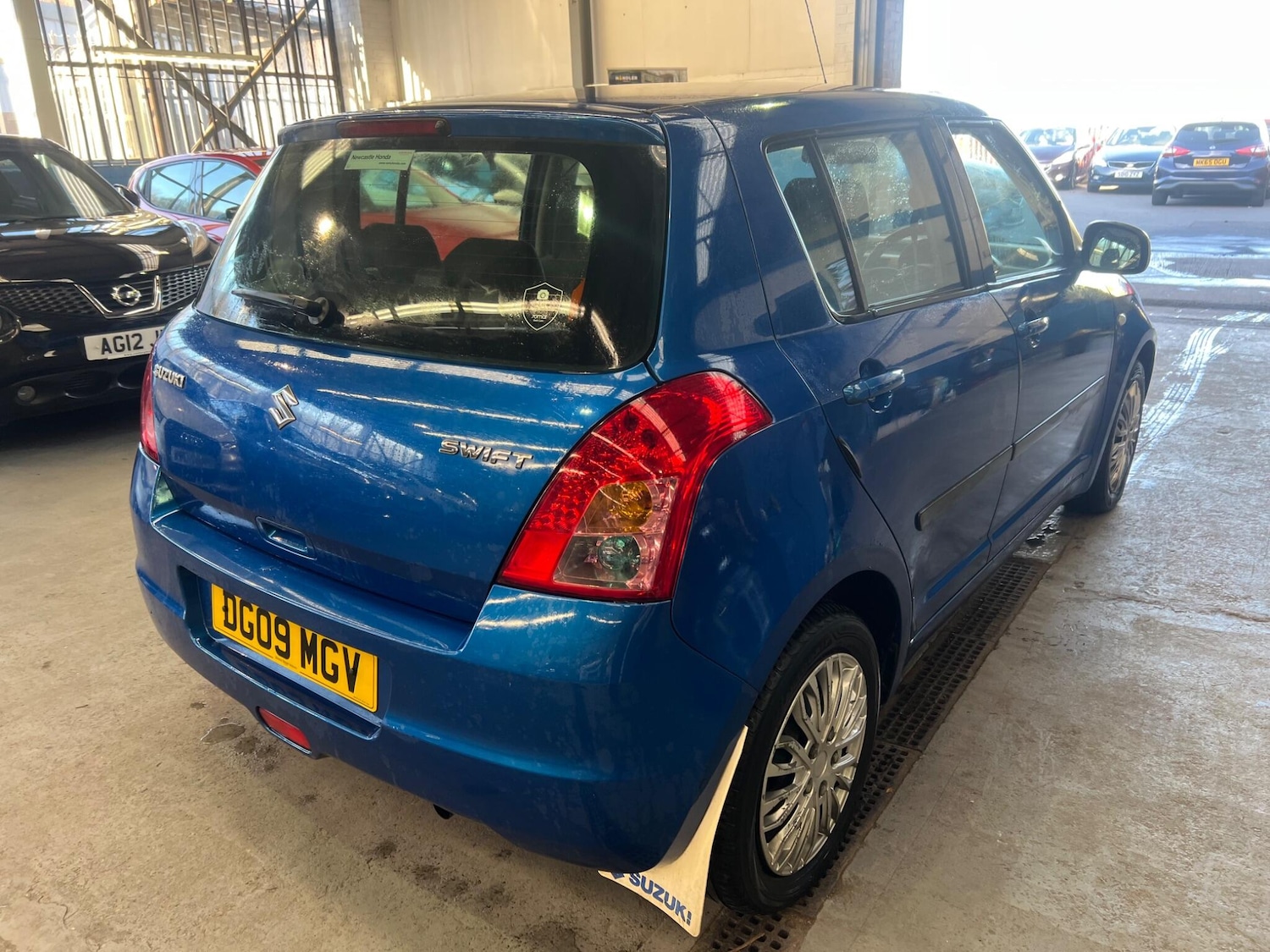 Used Suzuki Swift 2009 for sale - 77097925: Photo 14