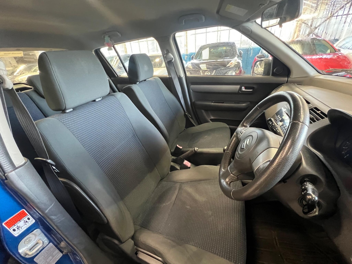 Used Suzuki Swift 2009 for sale - 77097925: Photo 17