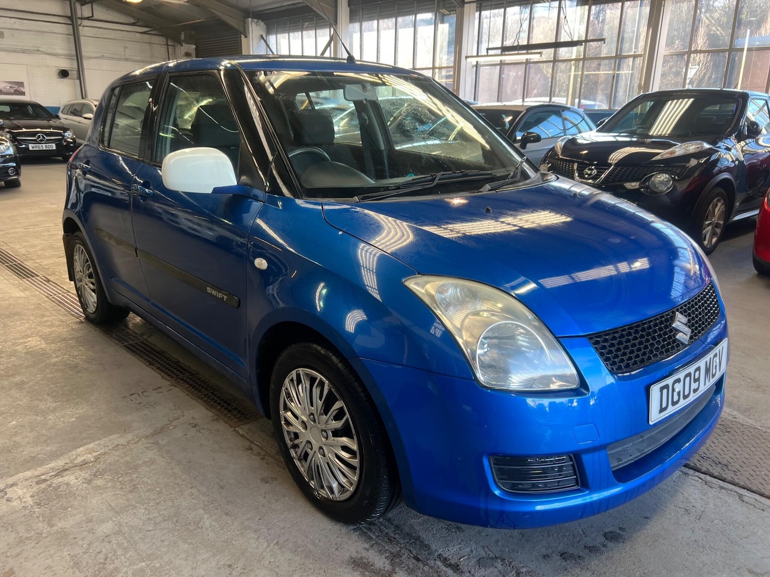 Used Suzuki Swift 2009 for sale - 77097925: Photo 5