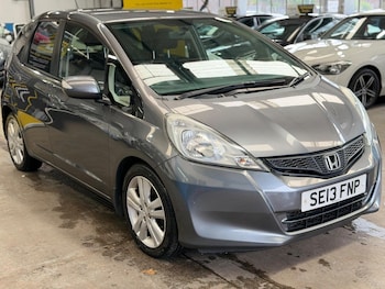 Used Honda Jazz 2013 for sale - 78649184: Photo