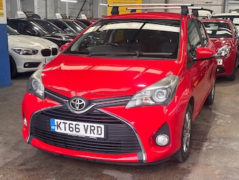 Used Toyota Yaris 2017 for sale - 78260636: Photo