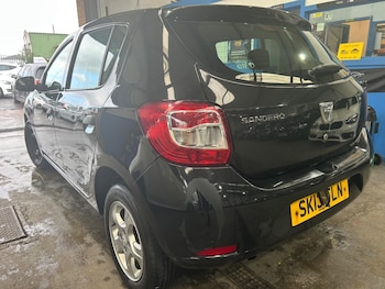Used Dacia Sandero 2013 for sale - 78292233: Photo