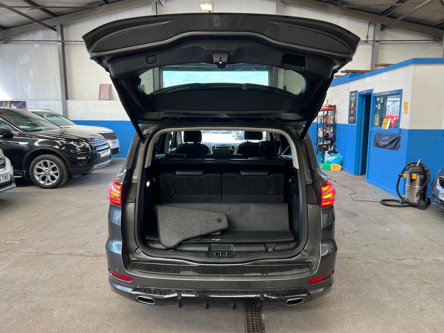 Used Ford S-Max for sale - 77958189: Photo 29