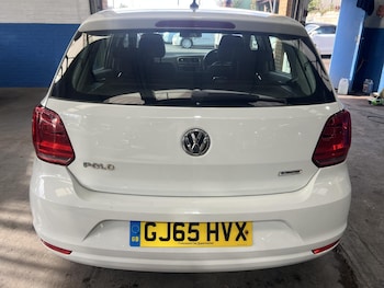 Used Volkswagen Polo 2015 for sale - 79362633: Photo