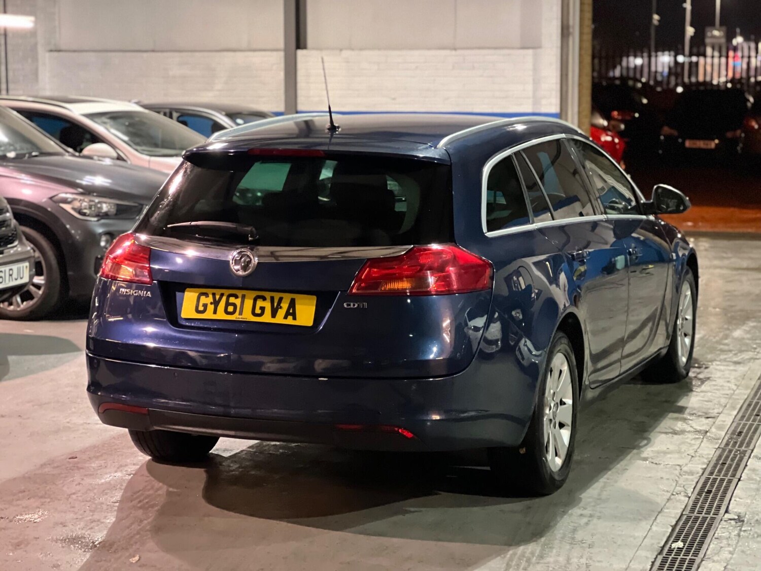 Used Vauxhall Insignia 2011 for sale - 76912729: Photo 11