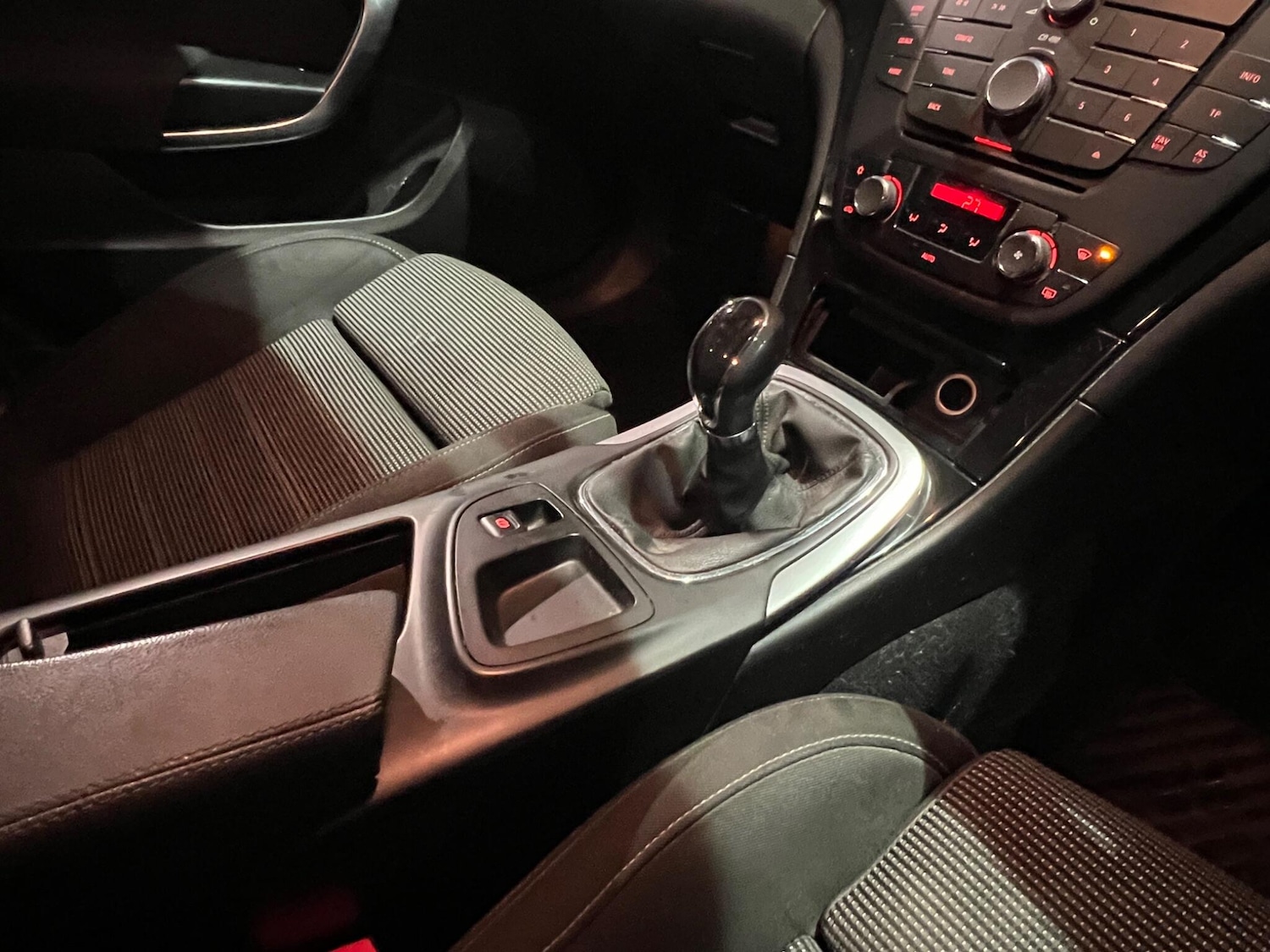 Used Vauxhall Insignia 2011 for sale - 76912729: Photo 15