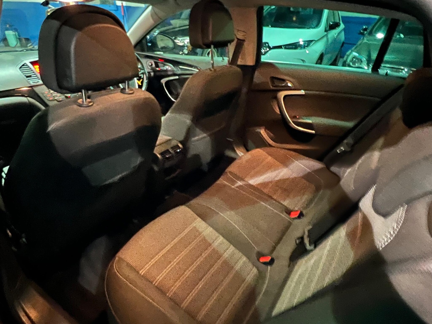 Used Vauxhall Insignia 2011 for sale - 76912729: Photo 21