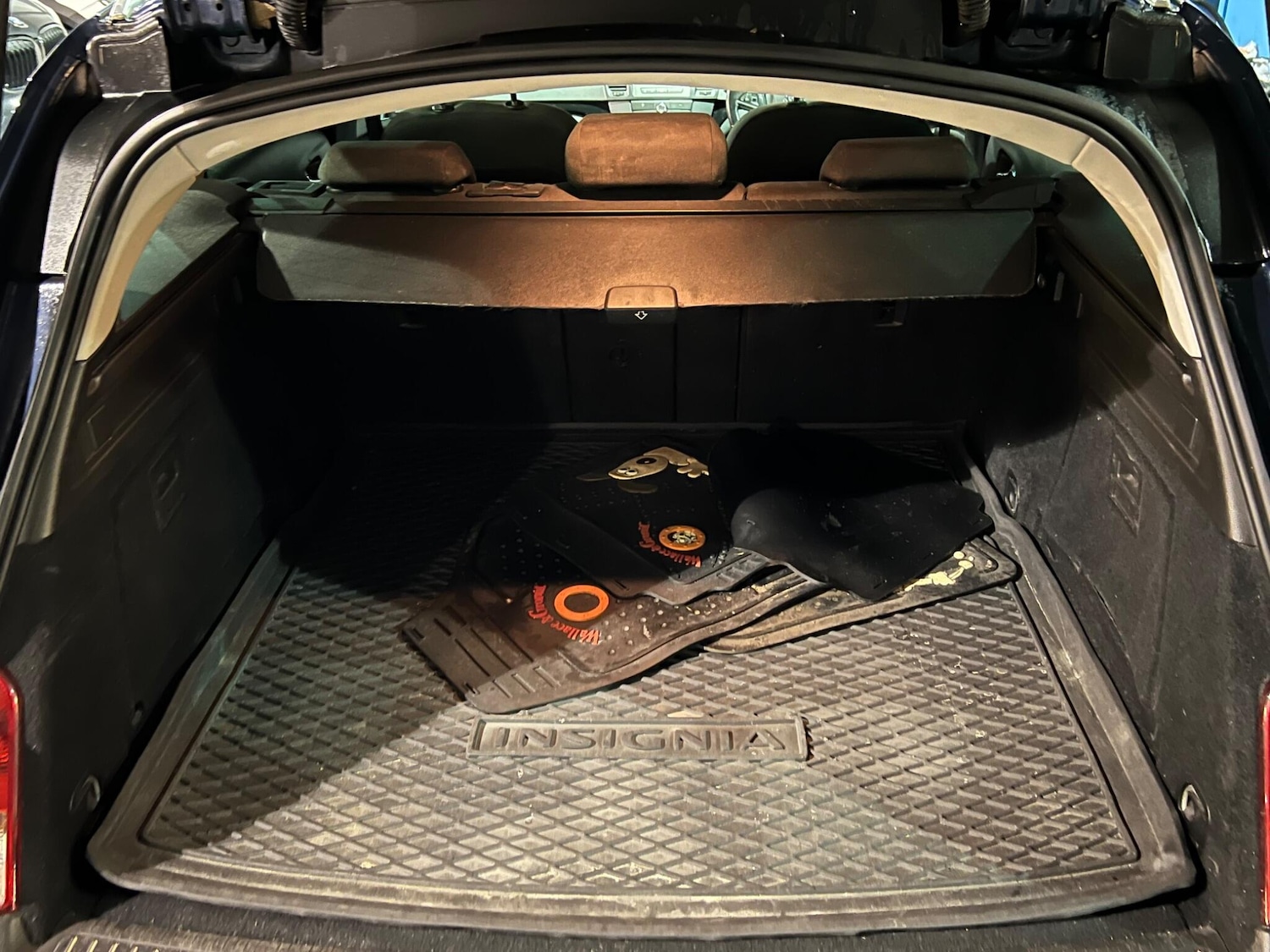 Used Vauxhall Insignia 2011 for sale - 76912729: Photo 27