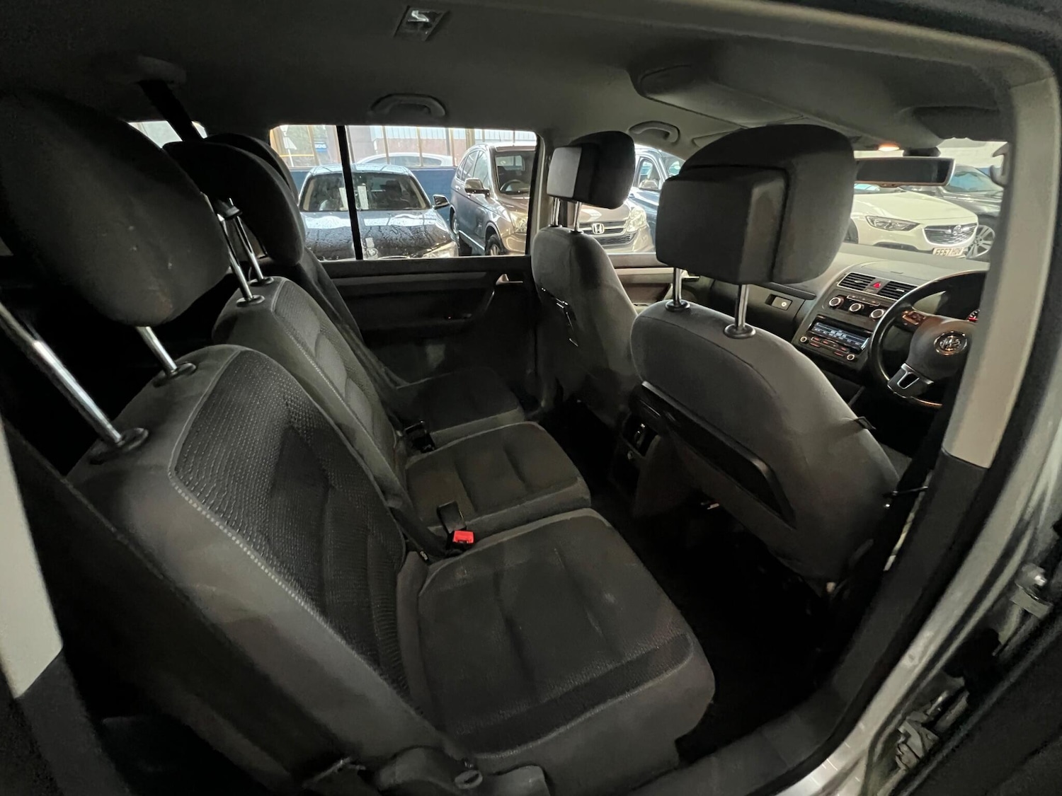 Used Volkswagen Touran 2014 for sale - 76952550: Photo 19