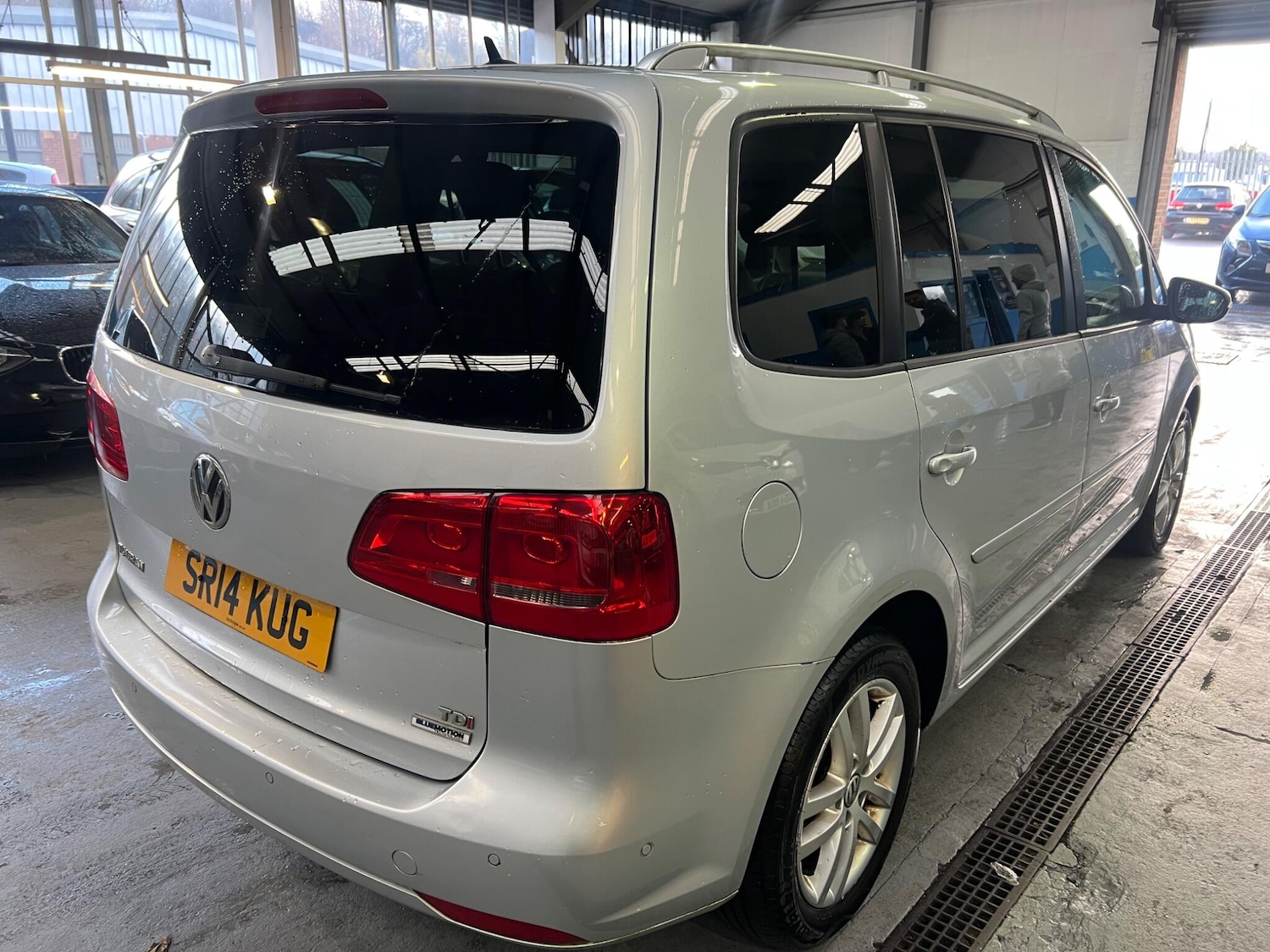 Used Volkswagen Touran 2014 for sale - 76952550: Photo 29