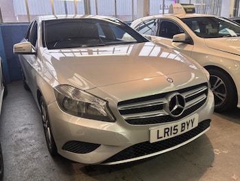 Used Mercedes-Benz A-Class 2015 for sale - 77537502: Photo