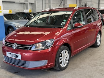 Used Volkswagen Touran 2011 for sale - 79116678: Photo