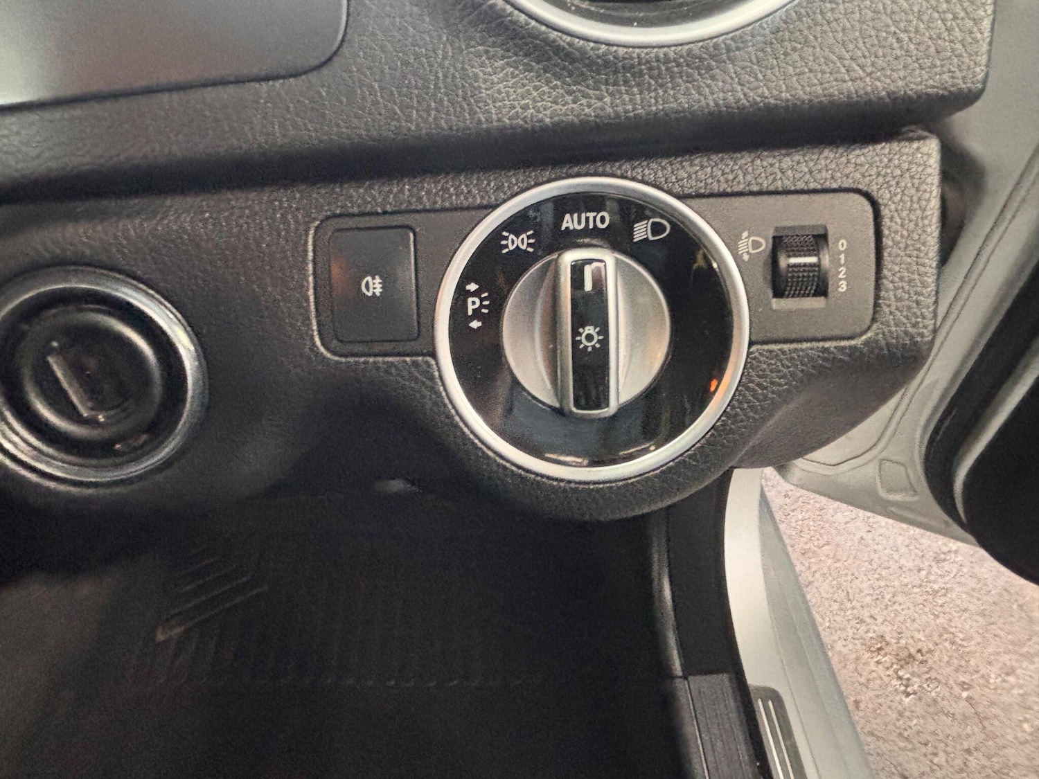 Used Mercedes-Benz C Class 2014 for sale - 78204996: Photo 12