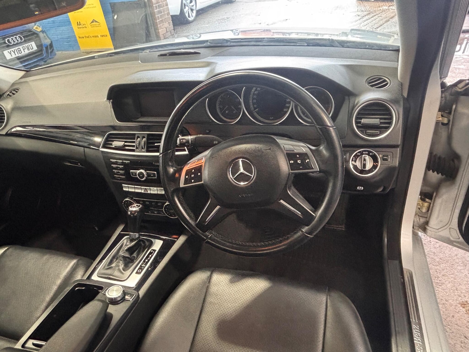 Used Mercedes-Benz C Class 2014 for sale - 78204996: Photo 13