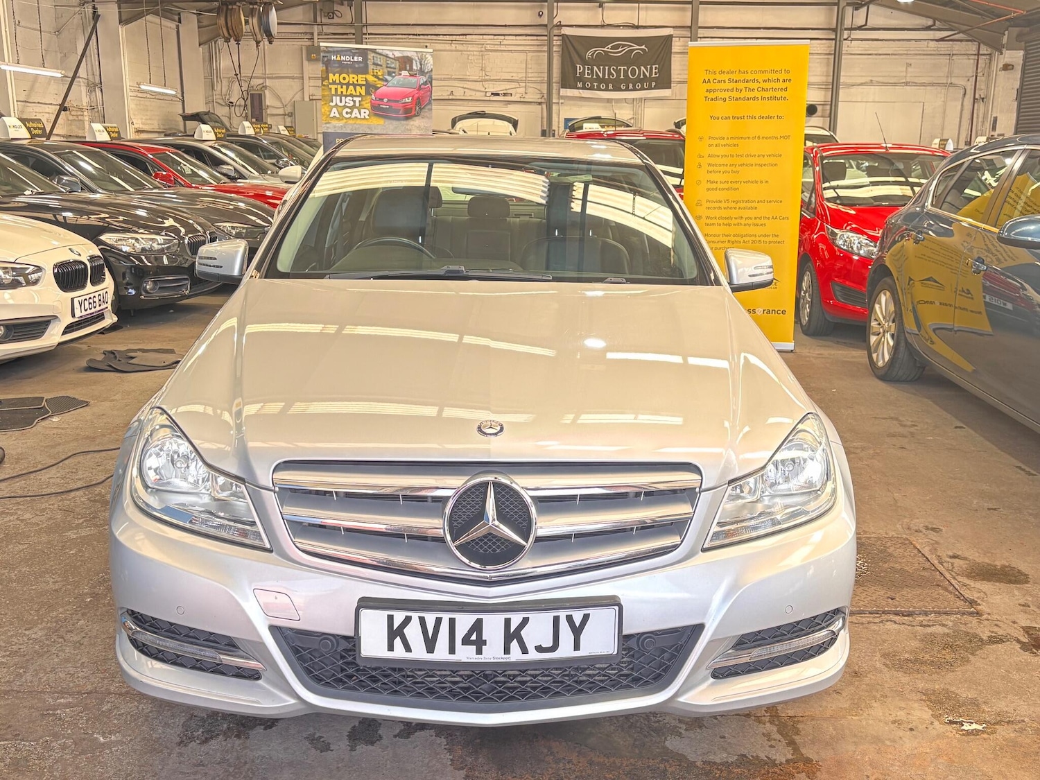 Used Mercedes-Benz C Class 2014 for sale - 78204996: Photo 2