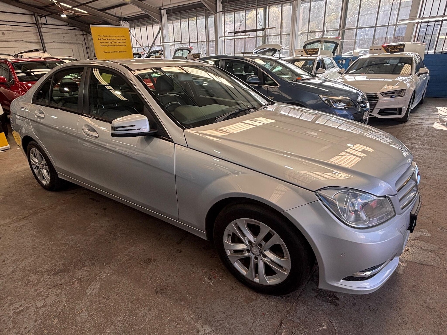 Used Mercedes-Benz C Class 2014 for sale - 78204996: Photo 26