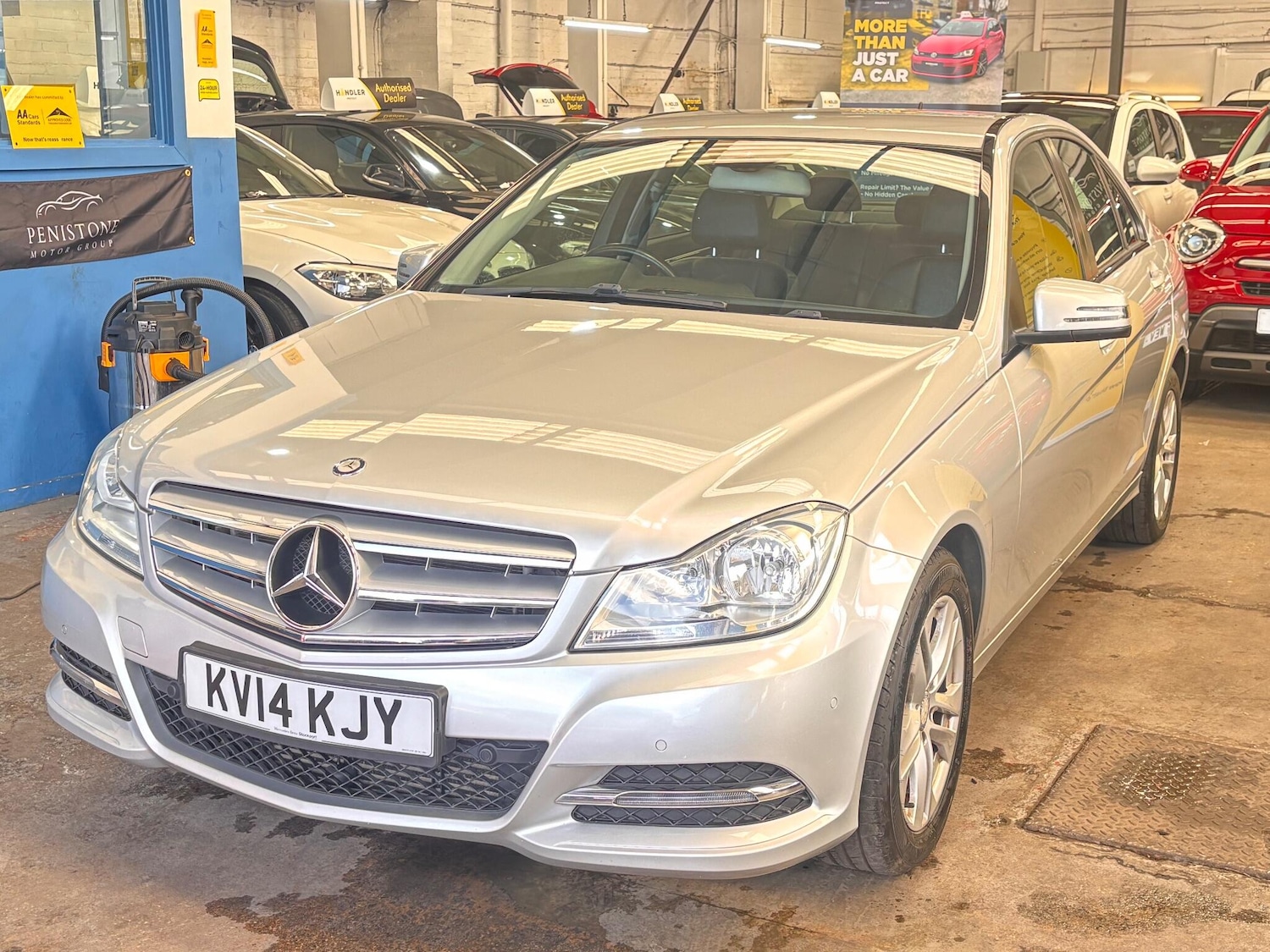 Used Mercedes-Benz C Class 2014 for sale - 78204996: Photo 3