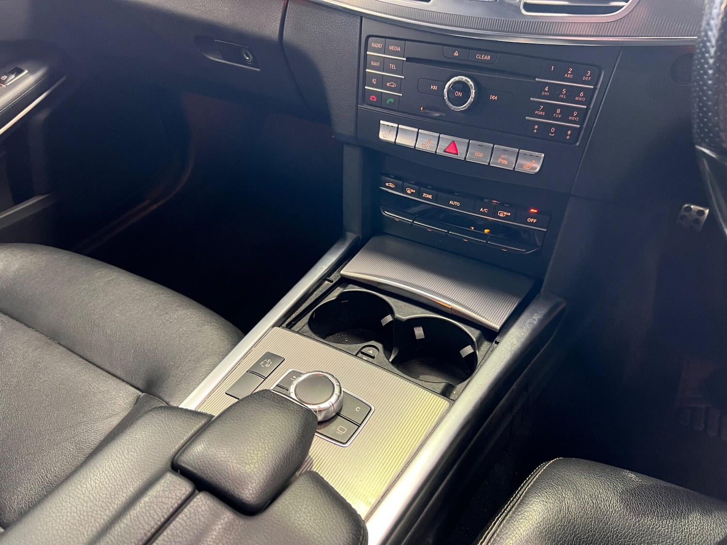 Used Mercedes-Benz E Class for sale - 77538453: Photo 17