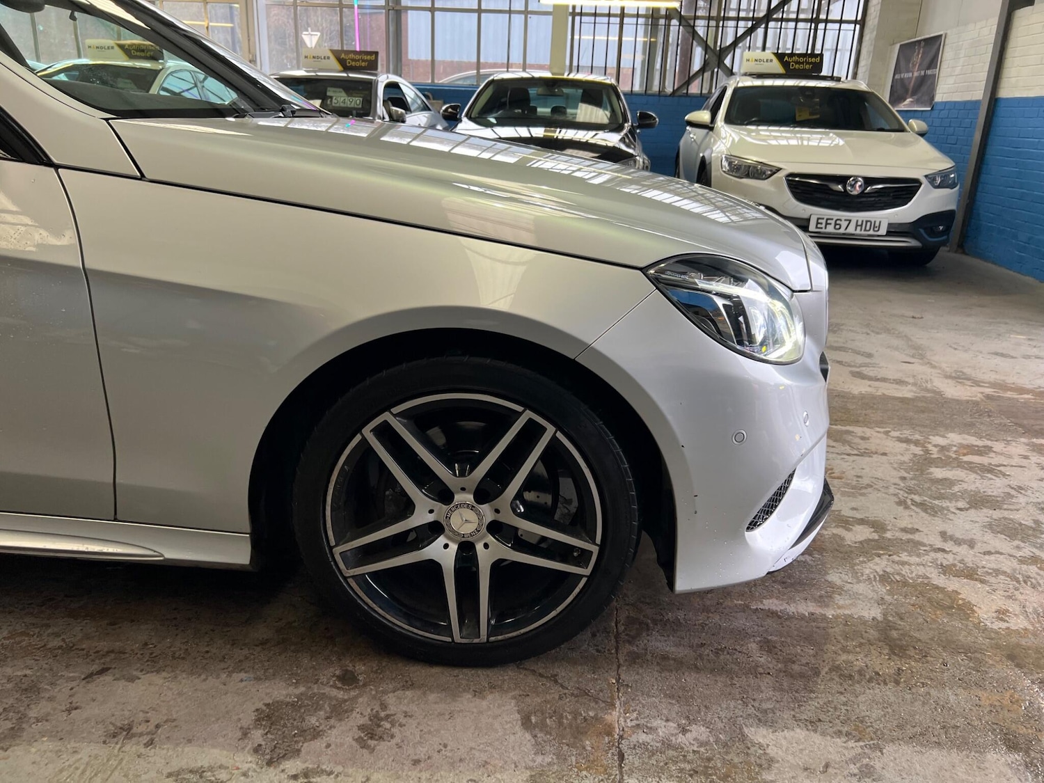 Used Mercedes-Benz E Class for sale - 77538453: Photo 23