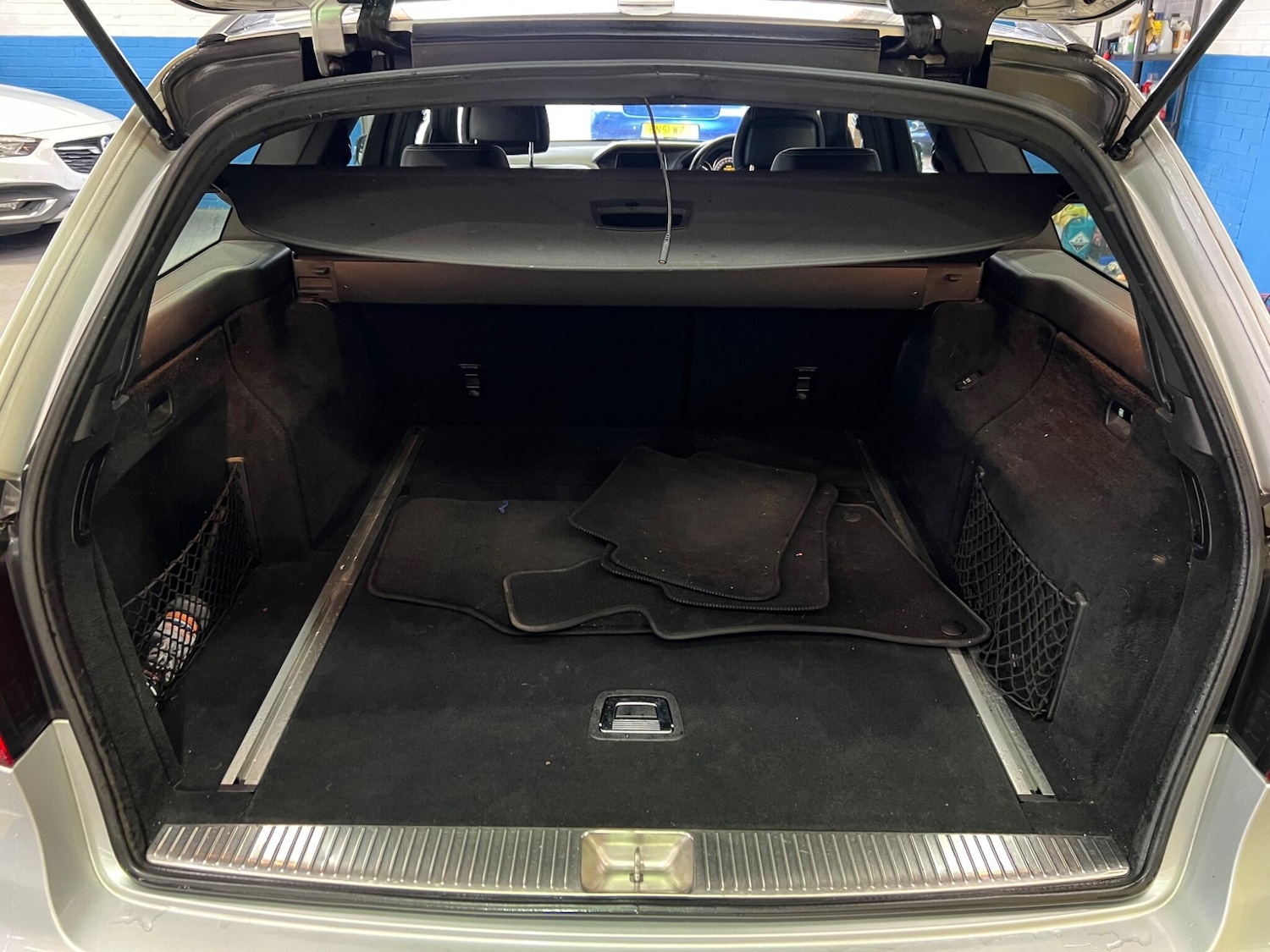 Used Mercedes-Benz E Class for sale - 77538453: Photo 31