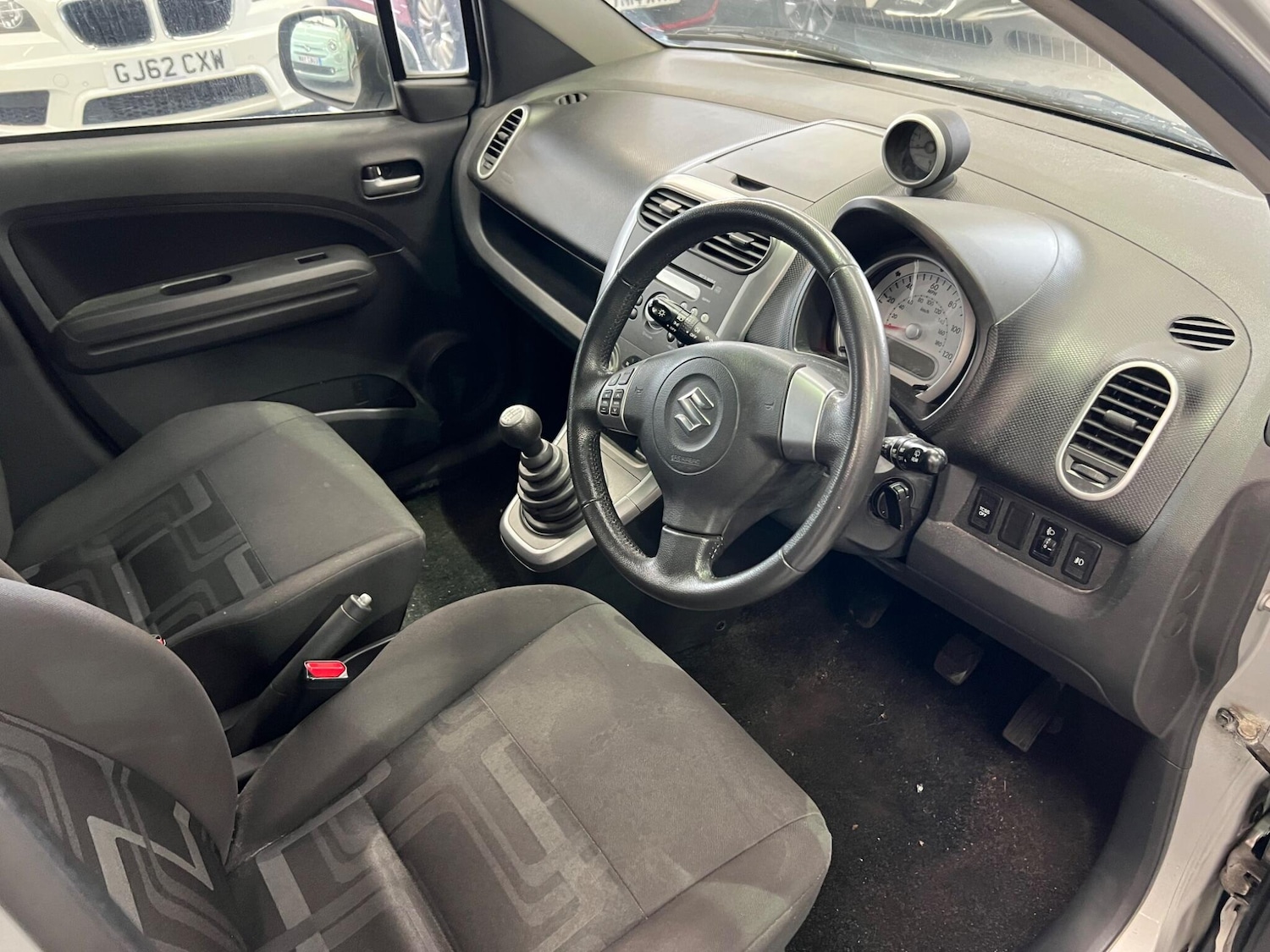 Used Suzuki Splash 2011 for sale - 76727196: Photo 15