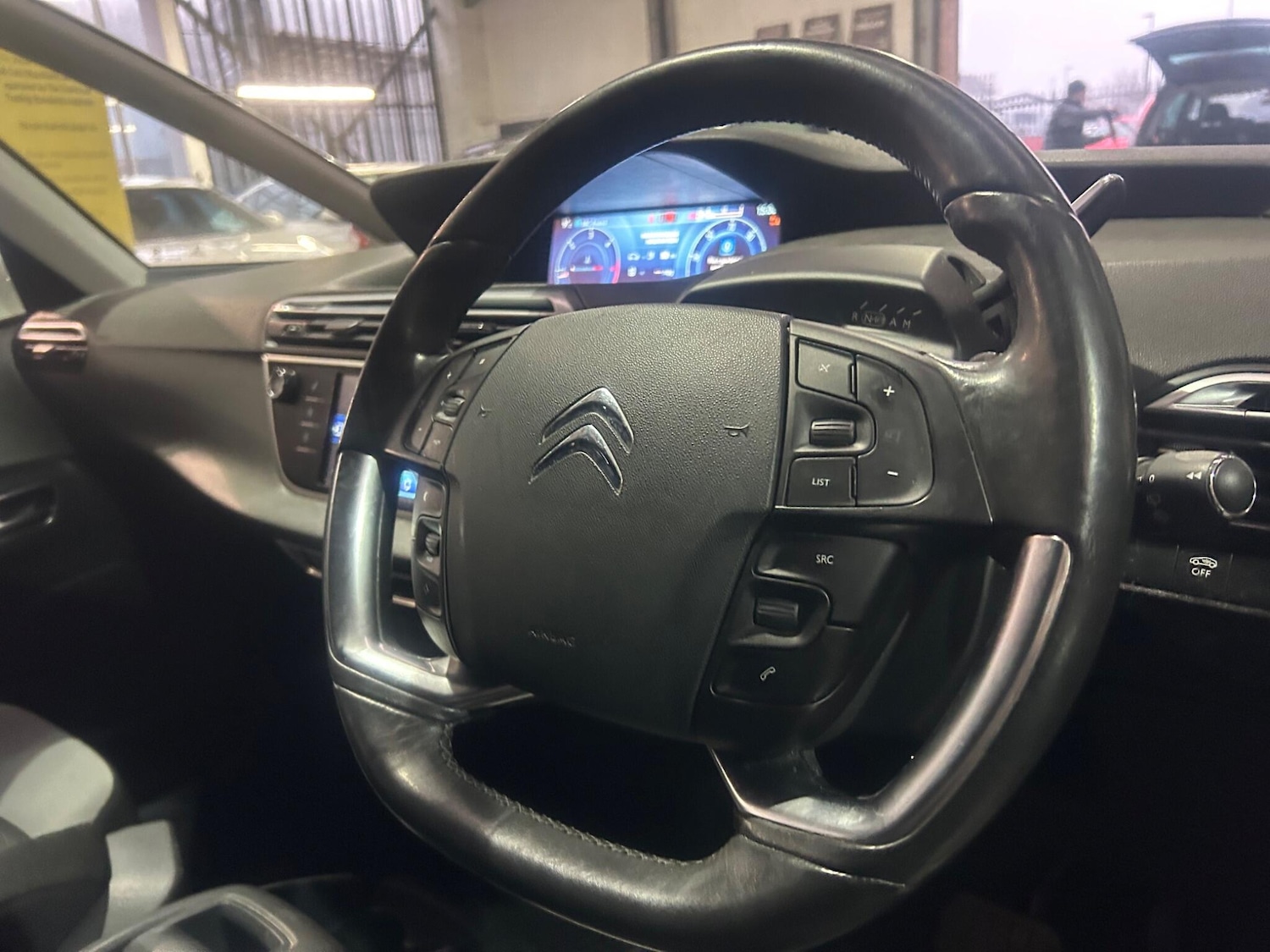 Used Citroen C4 Picasso 2014 for sale - 77291867: Photo 17