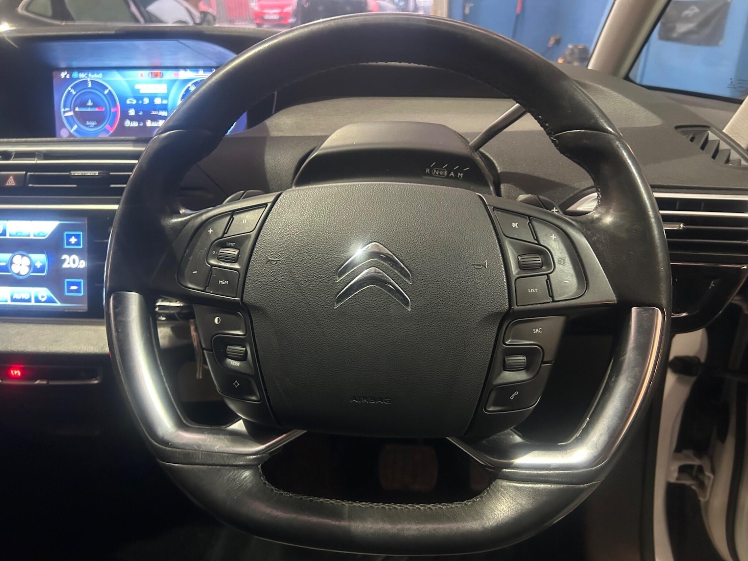 Used Citroen C4 Picasso 2014 for sale - 77291867: Photo 18