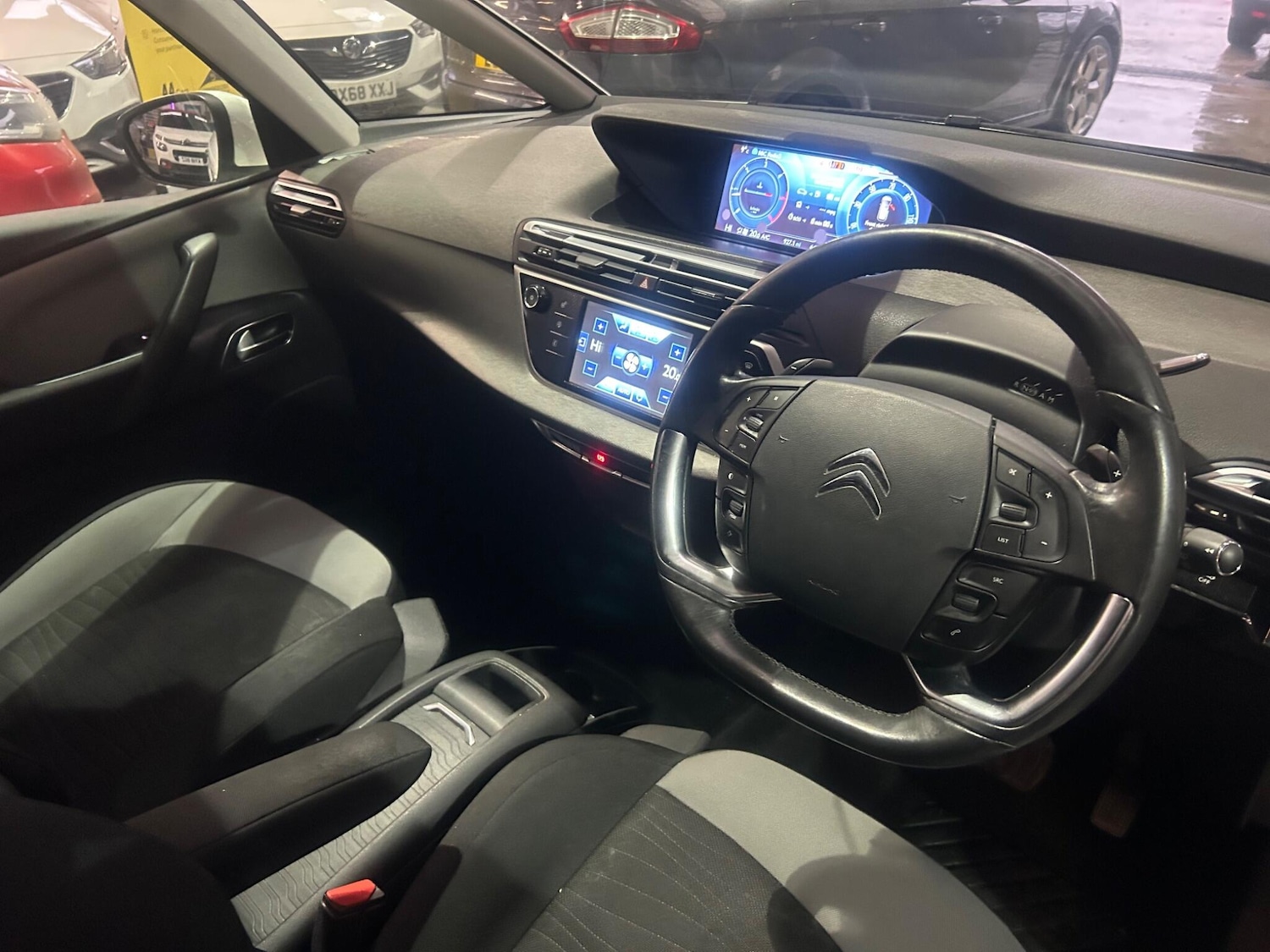 Used Citroen C4 Picasso 2014 for sale - 77291867: Photo 19