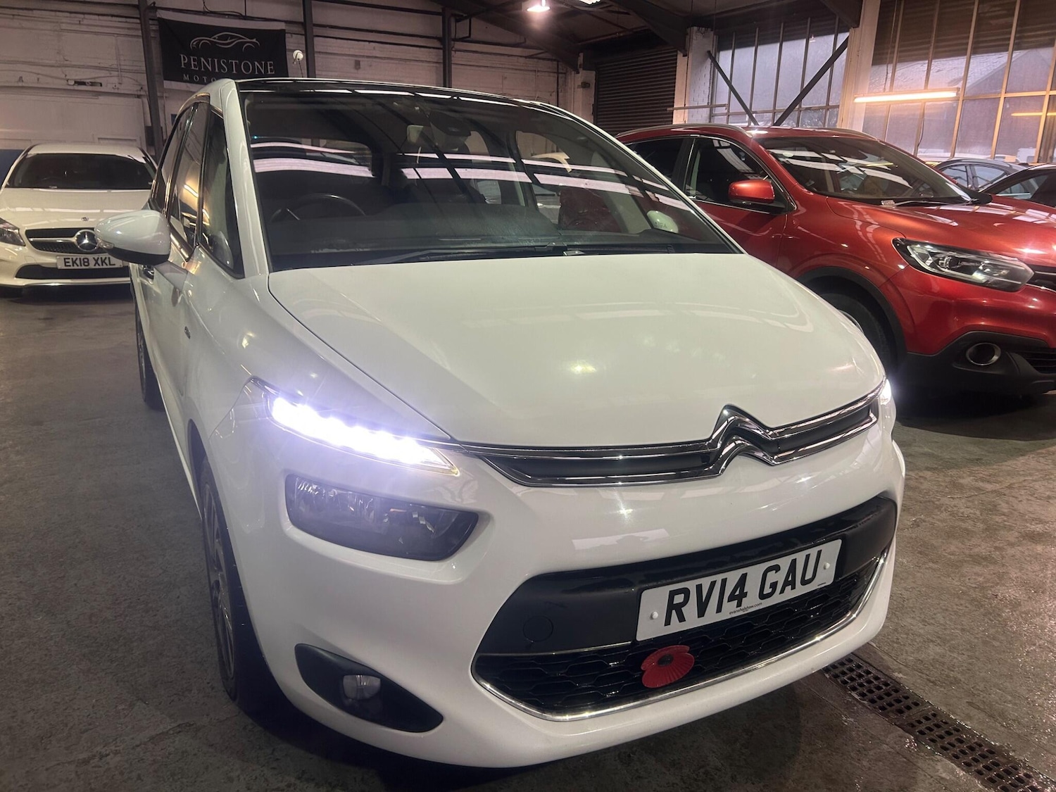 Used Citroen C4 Picasso 2014 for sale - 77291867: Photo 2
